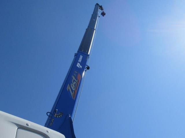 MITSUBISHI FUSOU FIGHTER 2025