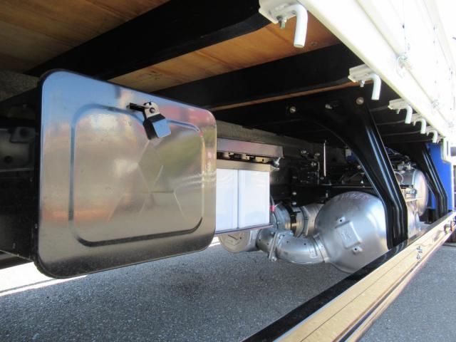 MITSUBISHI FUSOU FIGHTER 2025