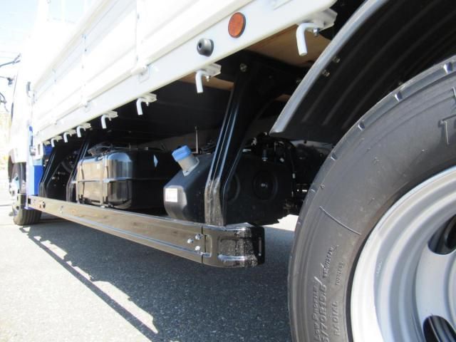 MITSUBISHI FUSOU FIGHTER 2025