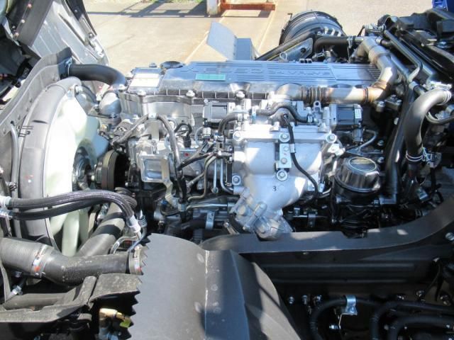 MITSUBISHI FUSOU FIGHTER 2025