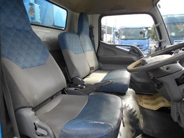 MITSUBISHI CANTER 2007