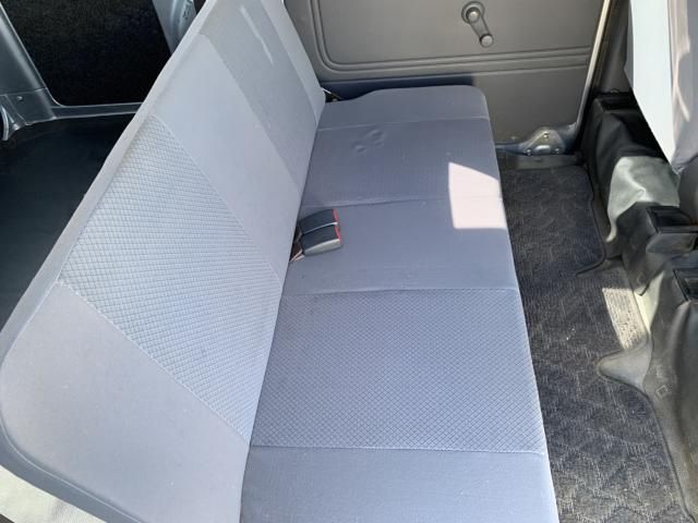 DAIHATSU HIJET CARGO 4WD 2013