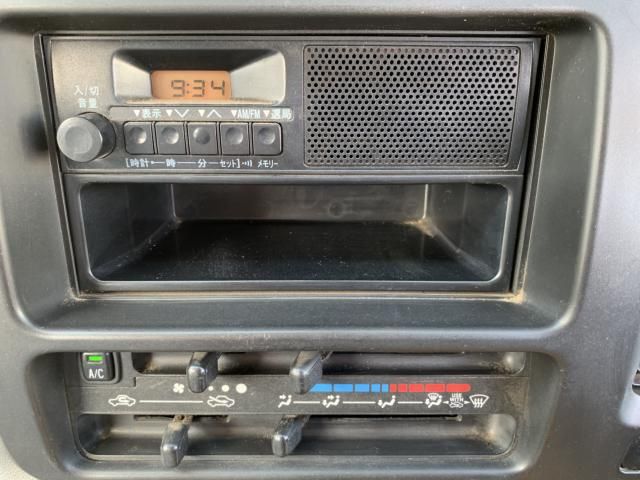 DAIHATSU HIJET CARGO 4WD 2013