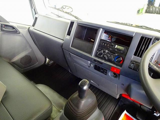 ISUZU ELF 2018