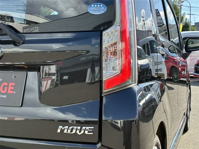 DAIHATSU MOVE CUSTOM 4WD 2017