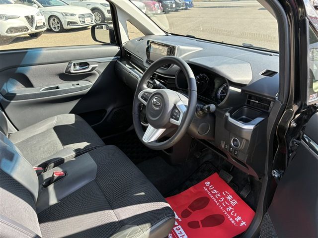 DAIHATSU MOVE CUSTOM 4WD 2017