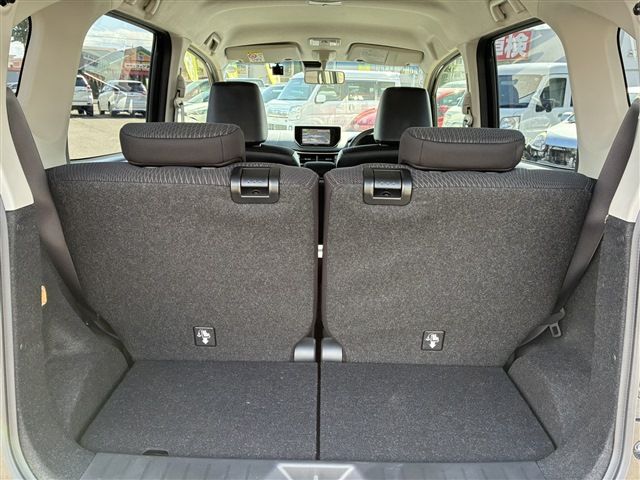 DAIHATSU MOVE CUSTOM 4WD 2017