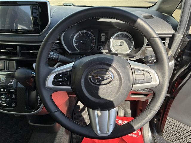 DAIHATSU MOVE CUSTOM 4WD 2017