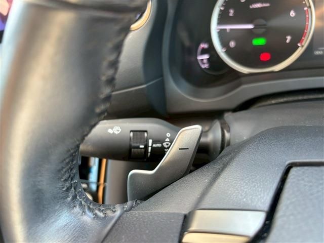 TOYOTA LEXUS IS300h 2022