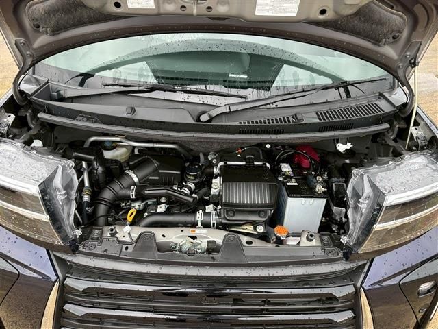 DAIHATSU TANTO CUSTOM 2024