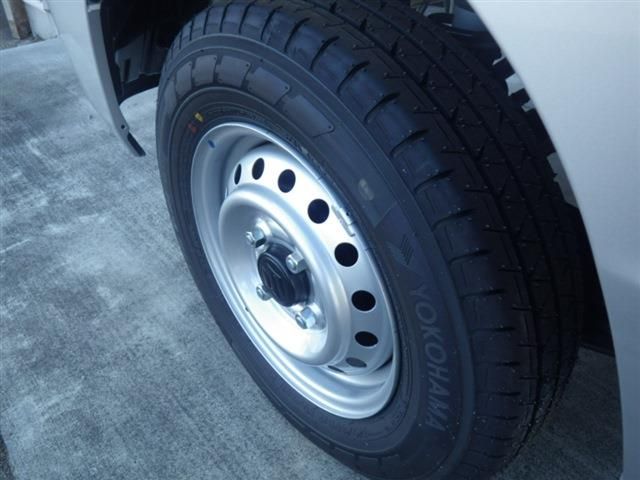 SUZUKI EVERY van 4WD 2025