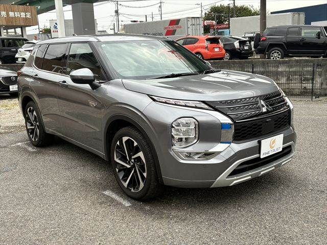 MITSUBISHI OUTLANDER PHEV 2022