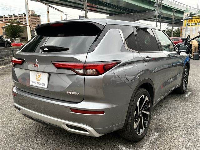 MITSUBISHI OUTLANDER PHEV 2022