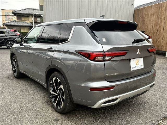 MITSUBISHI OUTLANDER PHEV 2022
