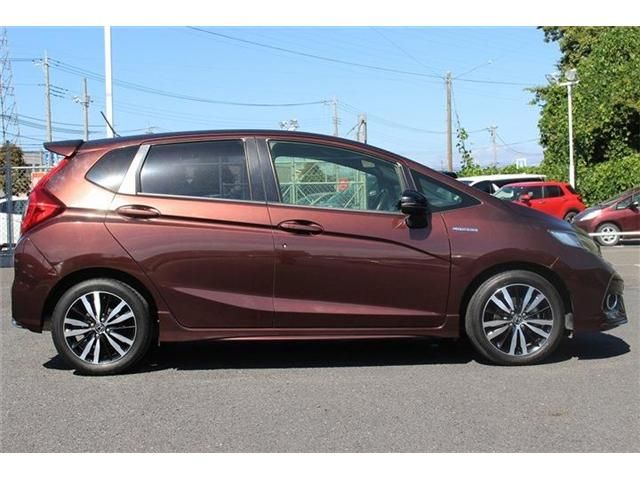 HONDA FIT HYBRID 2018