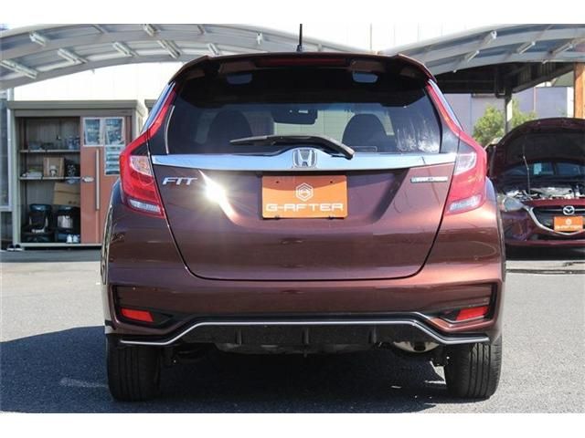 HONDA FIT HYBRID 2018