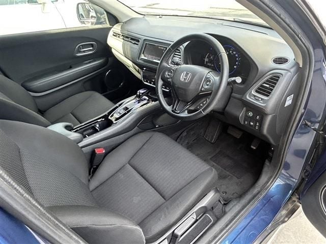 HONDA VEZEL HYBRID 2016