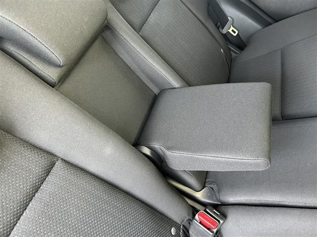 HONDA VEZEL HYBRID 2016