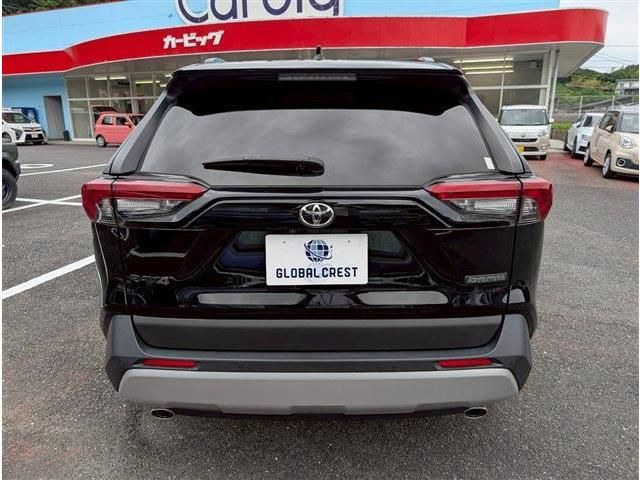 TOYOTA RAV4 4WD 2023