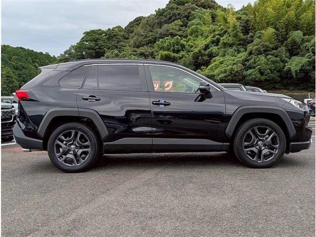 TOYOTA RAV4 4WD 2023