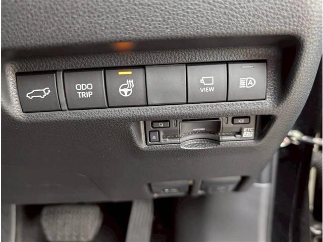 TOYOTA RAV4 4WD 2023