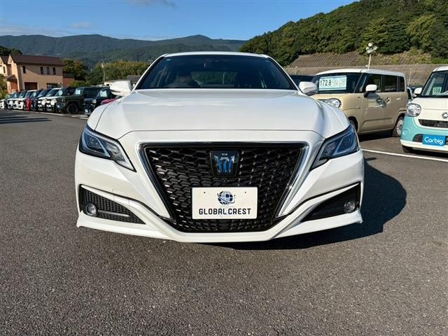 TOYOTA CROWN sedan hybrid 2021