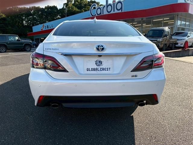 TOYOTA CROWN sedan hybrid 2021