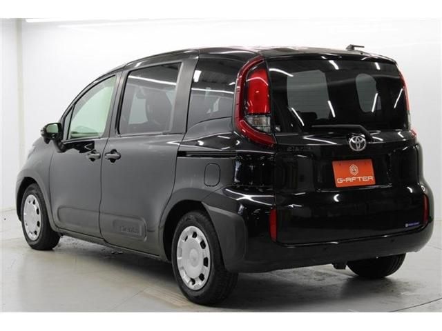 TOYOTA SIENTA 2023