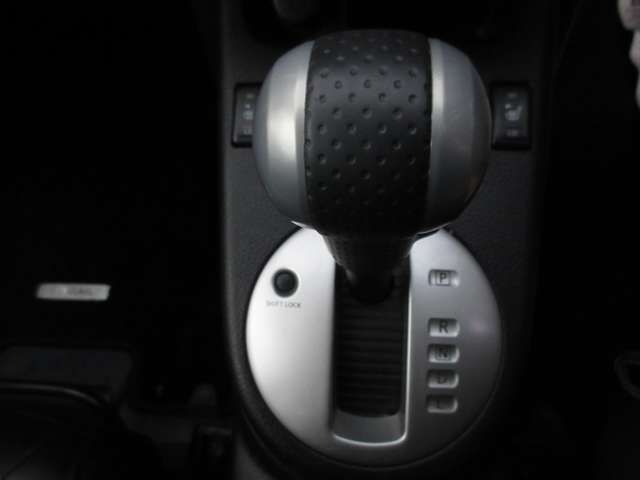 NISSAN X-TRAIL 4WD 2011