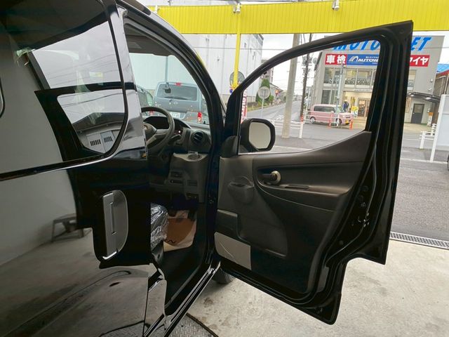 NISSAN NV200 VANETTE van 4WD 2025