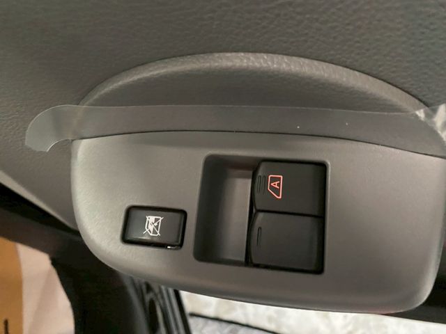 NISSAN NV200 VANETTE van 4WD 2025