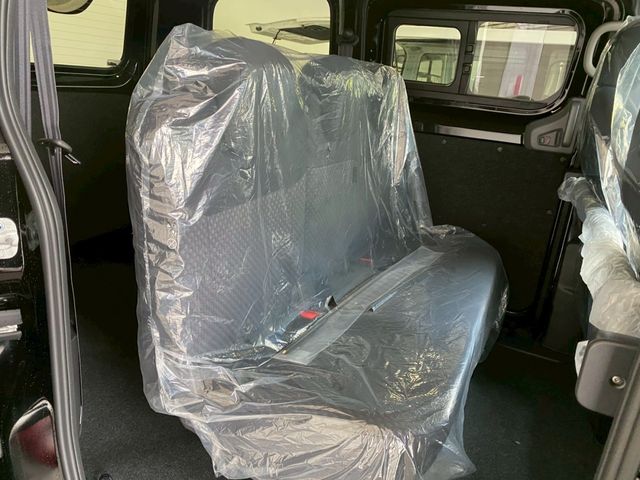 NISSAN NV200 VANETTE van 4WD 2025