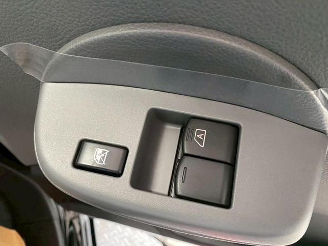 NISSAN NV200 VANETTE van 4WD 2025