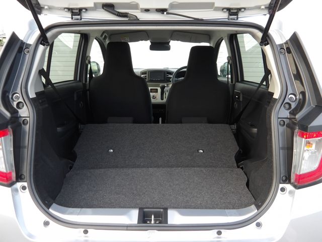 DAIHATSU MIRA e:S 4WD 2020