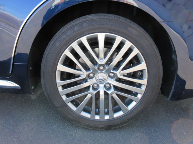 TOYOTA CROWN MAJESTA HYBRID 2014