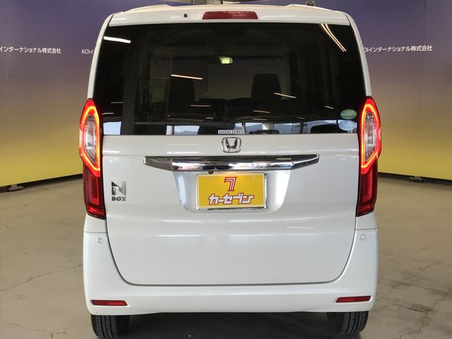 HONDA N BOX 2018
