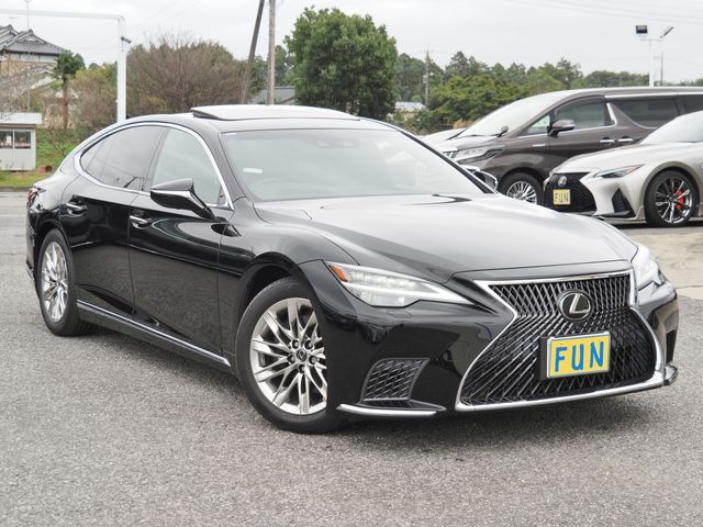 TOYOTA LEXUS LS500 2020