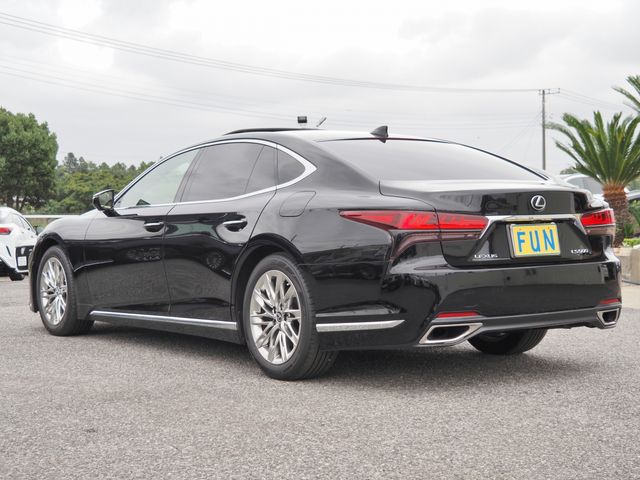 TOYOTA LEXUS LS500 2020