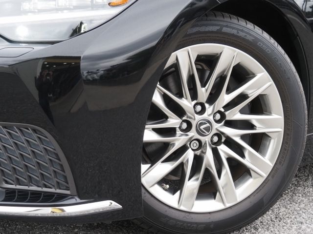 TOYOTA LEXUS LS500 2020