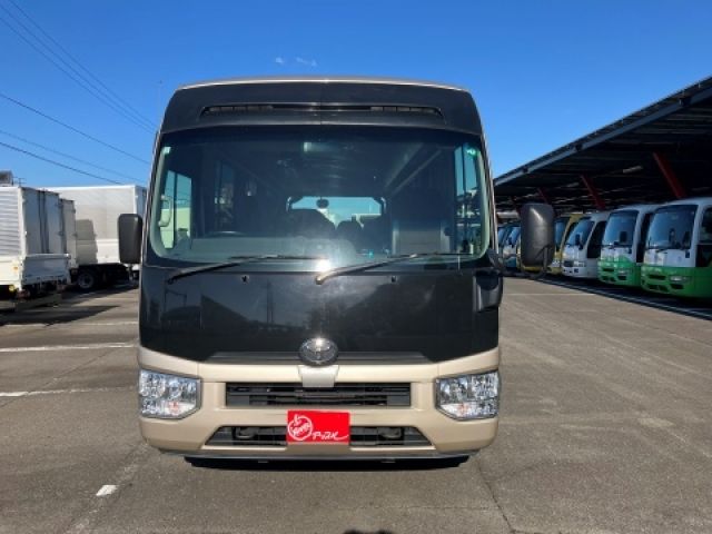 TOYOTA COASTER 2019