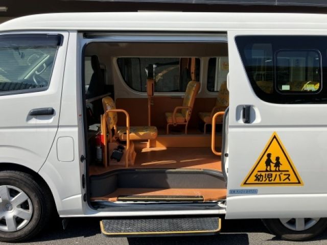 TOYOTA HIACE wagon 2019