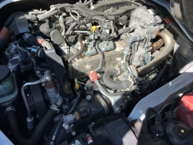 TOYOTA HIACE van 4WD 2024