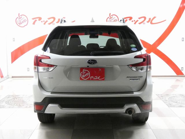 SUBARU FORESTER 2018