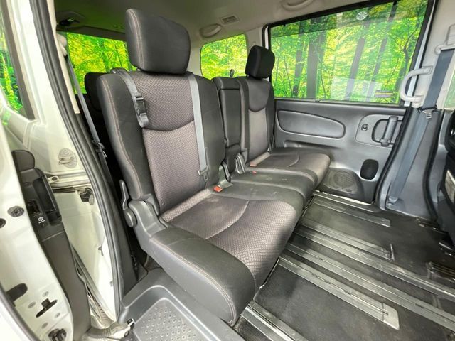 NISSAN SERENA  S-HYBRID 2013