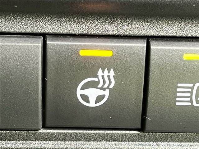 TOYOTA YARIS CROSS HYBRID 2023