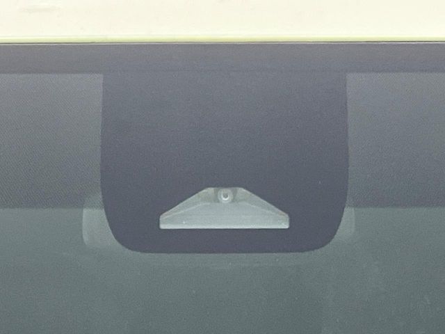 TOYOTA VOXY HYBRID 2025