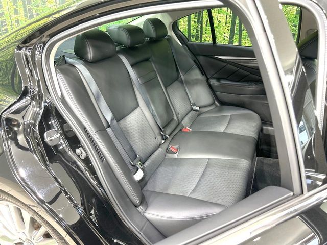 NISSAN SKYLINE HYBRID 2019