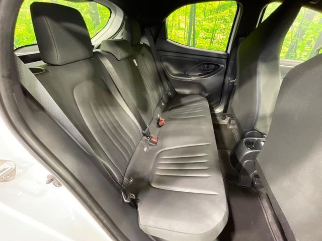 TOYOTA YARIS HYBRID 2022