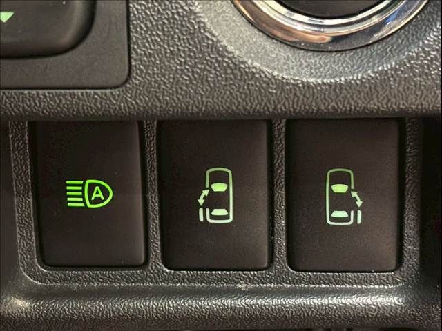 TOYOTA HIACE van 4WD 2021