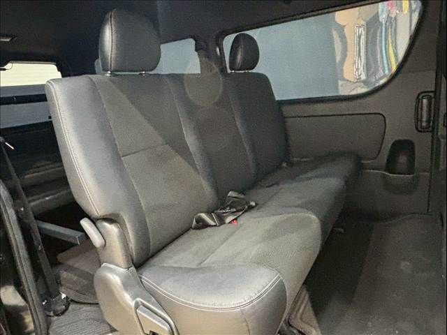 TOYOTA HIACE van 4WD 2021